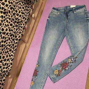 Skinny ankle Mud-Rise jeans Size 4